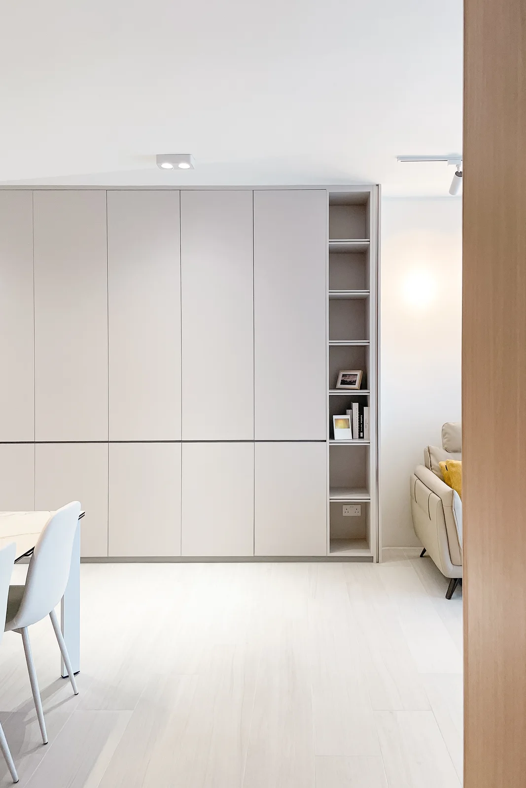 Celestial Heights — Full-height wardrobe