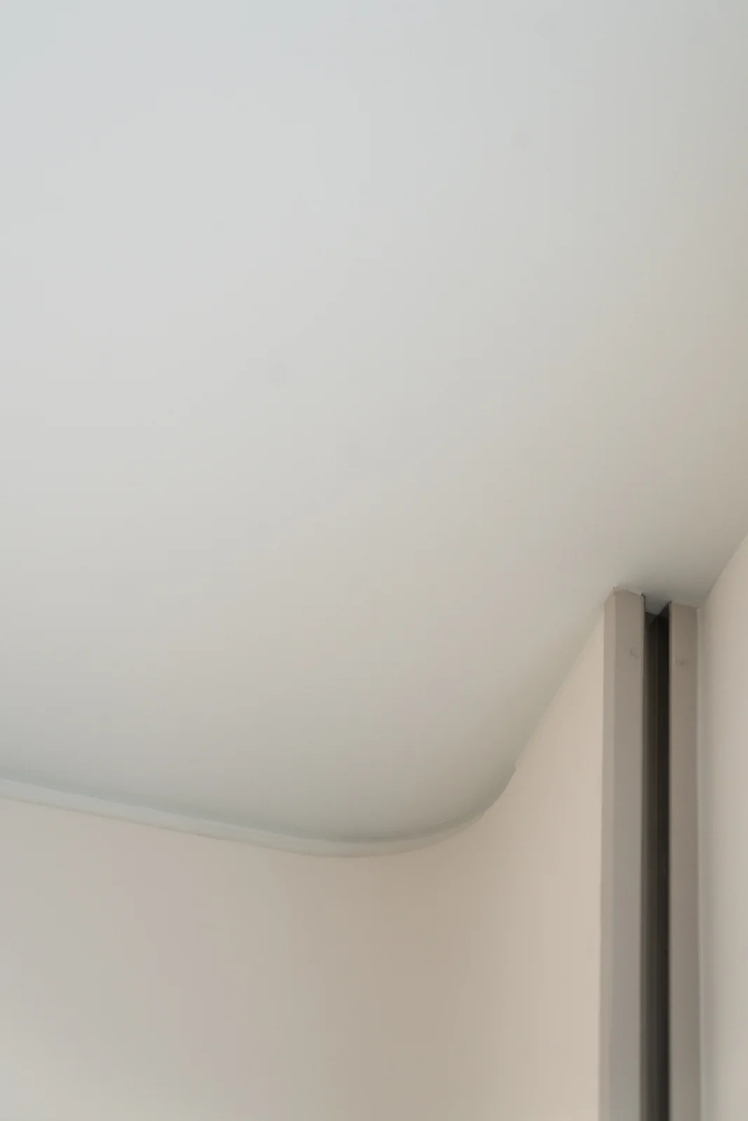 Celestial Heights — Curved ceiling edge