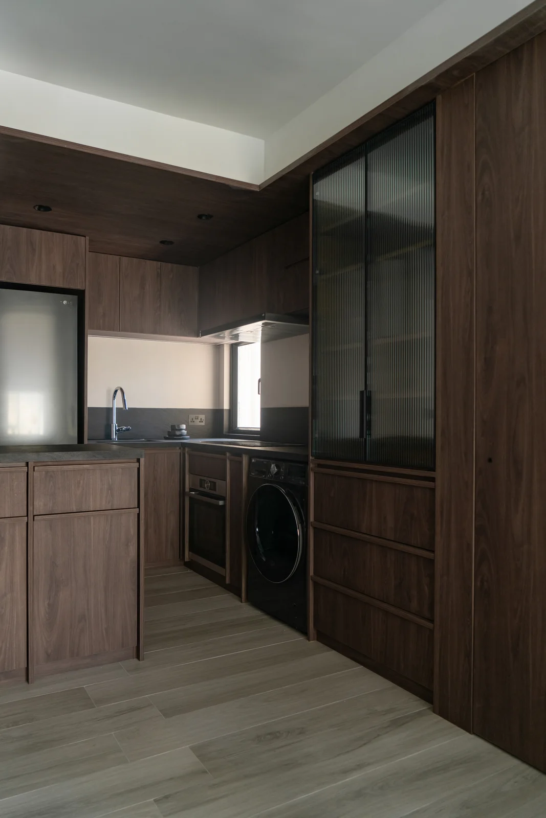 Malibu Garden — Kitchen opening